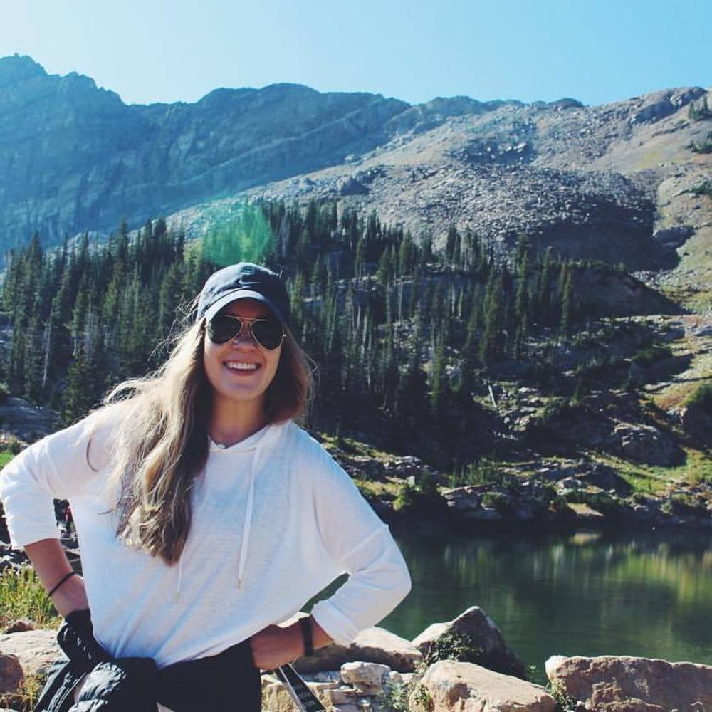 Meet your Posher, Hayley